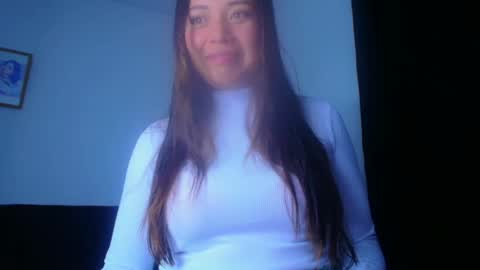 Snapshot of aleska_dollx chatting on March 1, 2:48 am QUEEN OFF MILk IM BACK 15 NOV online show from March 1, 2:48 am