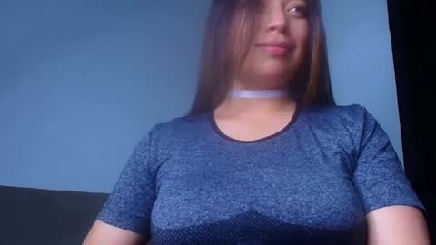 Snapshot of aleska_dollx chatting on March 11, 12:54 am QUEEN OFF MILk IM BACK 15 NOV online show from March 11, 12:54 am