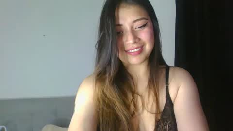Snapshot of aleska_dollx chatting on October 2, 1:34 am QUEEN OFF MILk IM BACK 15 NOV online show from October 2, 1:34 am
