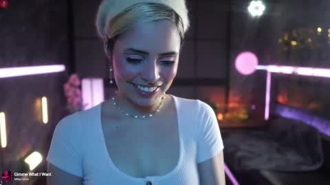 Alessa Goreng online show from October 11, 8:02 am