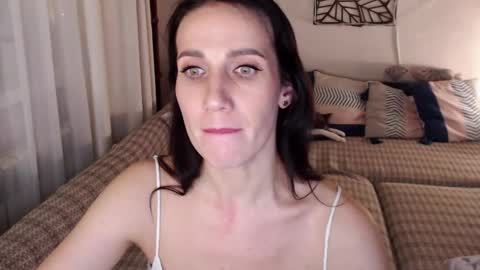 Snapshot of alessandra_foxy chatting on December 2, 3:14 pm Sandra online show from December 2, 3:14 pm