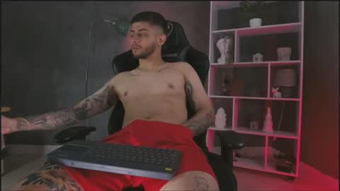 Alessandro INDEPENDENT MODEL online show from September 29, 1:11 am