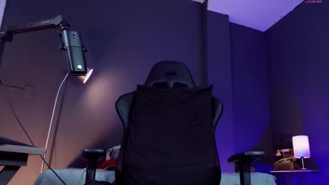 Alessandro INDEPENDENT MODEL online show from October 30, 1:18 am