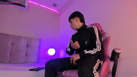 Alessandro Dybala online show from February 2, 12:24 pm