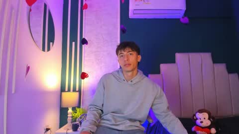 Alessandro Dybala online show from February 15, 12:11 pm