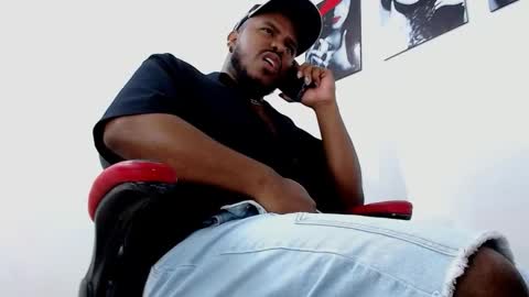 Snapshot of alessandro_hamed chatting on March 11, 2:56 pm alessandro hamed online show from March 11, 2:56 pm