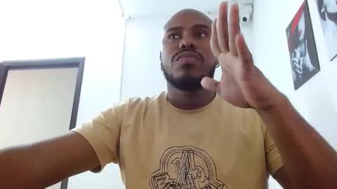 Snapshot of alessandro_hamed chatting on March 23, 2:21 pm alessandro hamed online show from March 23, 2:21 pm