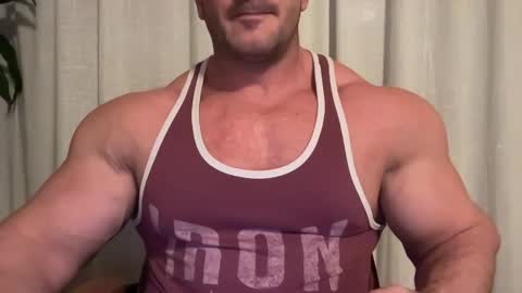 Alessandrobuilder online show from September 19, 7:14 pm