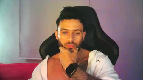 Snapshot of alessandropierozzi chatting on February 16, 1:57 am alessandropierozzi online show from February 16, 1:57 am