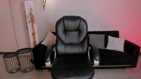 ALESSA ROMERO  online show from December 29, 5:33 pm