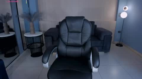 Snapshot of alessaromero chatting on October 4, 8:07 pm ALESSA ROMERO  online show from October 4, 8:07 pm