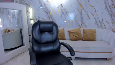 Snapshot of alessaromero chatting on November 3, 7:37 pm ALESSA ROMERO  online show from November 3, 7:37 pm