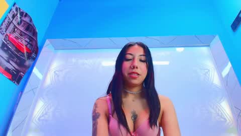 Snapshot of alessia_clarky chatting on April 10, 1:11 am Alessia Clarky online show from April 10, 1:11 am