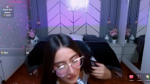 Snapshot of alessia_moore chatting on March 29, 2:39 pm Alessia online show from March 29, 2:39 pm