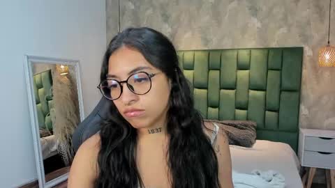 Alessia  online show from May 12, 3:25 am