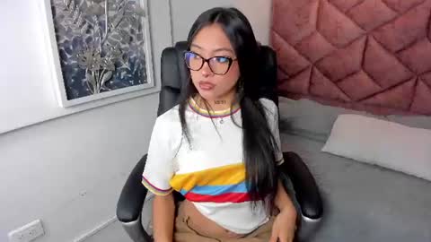 Alessia  online show from July 8, 3:55 am