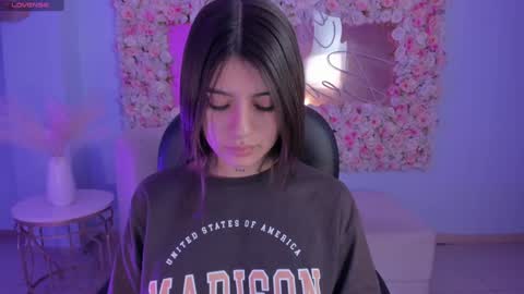 Alessia  online show from December 12, 7:48 pm