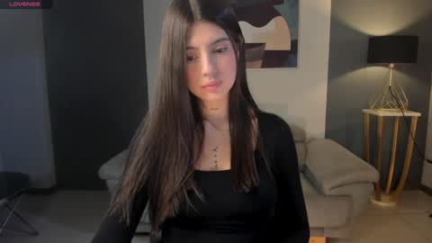 Alessia  online show from January 29, 12:01 am