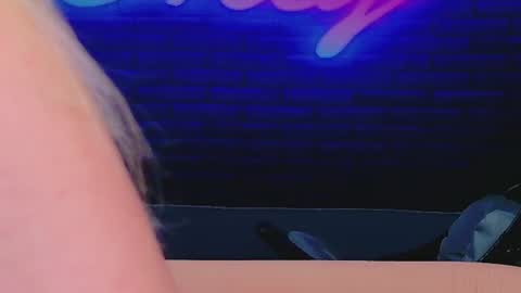 alessiacroft online show from June 11, 4:10 am