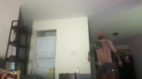 Snapshot of alesterwhite chatting on November 16, 2:11 pm alesterwhite online show from November 16, 2:11 pm