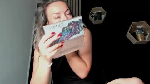 alesys69 online show from July 5, 4:19 am