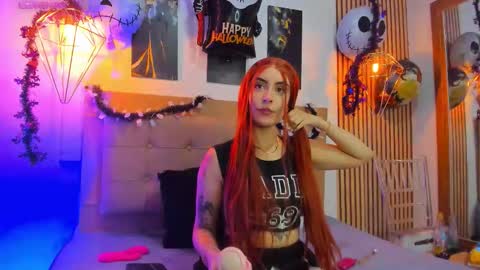 Snapshot of alesziarose chatting on October 26, 7:09 pm Aleszia online show from October 26, 7:09 pm