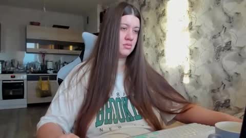 Aletta Oushen online show from November 20, 9:42 am