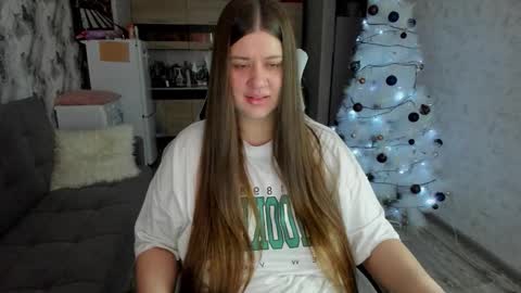 Aletta Oushen online show from December 15, 9:57 am