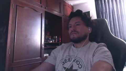 Snapshot of alevil_97 chatting on May 19, 7:31 pm Alejo online show from May 19, 7:31 pm