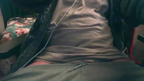 Snapshot of alevil_97 chatting on May 24, 6:07 am Alejo online show from May 24, 6:07 am