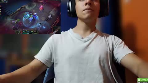 Snapshot of alex0397 chatting on December 10, 1:11 am alex0397 online show from December 10, 1:11 am