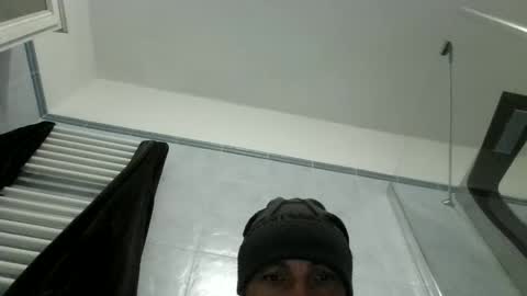 alex120475 online show from February 24, 8:45 am