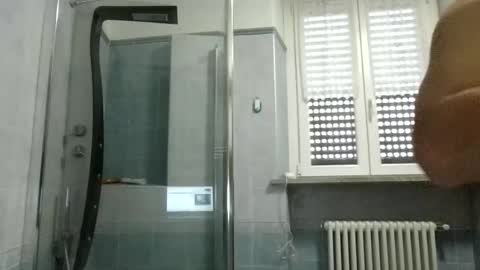 alex120475 online show from April 11, 9:24 am