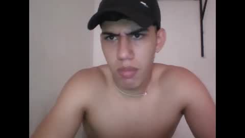 alex24xxs online show from February 17, 2:02 pm