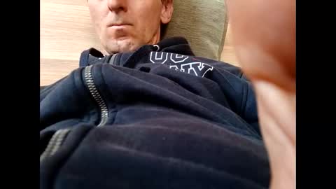 Snapshot of alex80sex chatting on March 29, 7:52 am Alex online show from March 29, 7:52 am