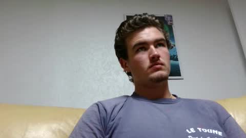 Snapshot of alex83530 chatting on January 7, 3:54 pm Alex83530 online show from January 7, 3:54 pm