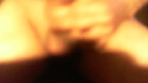 Snapshot of alex_07a chatting on December 7, 5:48 am Maya online show from December 7, 5:48 am