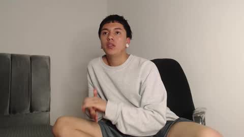 Owen online show from October 4, 2:31 am