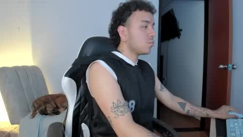 Alex online show from January 14, 9:09 pm