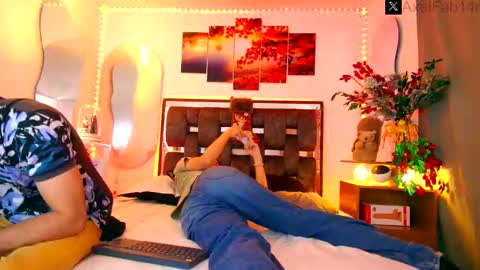 Snapshot of alex_and_fabian chatting on December 11, 6:31 pm sneider online show from December 11, 6:31 pm