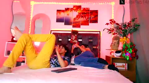 Snapshot of alex_and_fabian chatting on December 11, 9:34 pm sneider online show from December 11, 9:34 pm