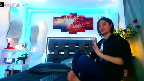 Snapshot of alex_and_fabian chatting on January 12, 6:49 pm sneider online show from January 12, 6:49 pm