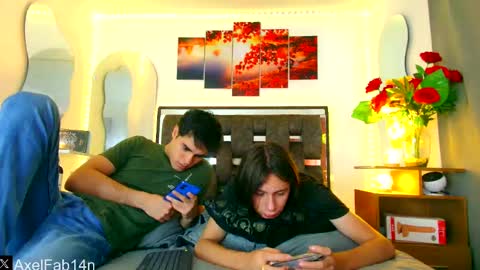 Snapshot of alex_and_fabian chatting on February 10, 6:45 pm sneider online show from February 10, 6:45 pm
