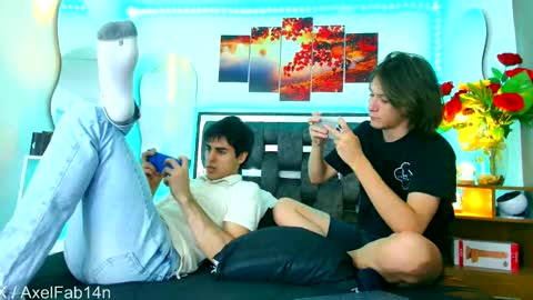 Snapshot of alex_and_fabian chatting on March 2, 9:54 pm sneider online show from March 2, 9:54 pm