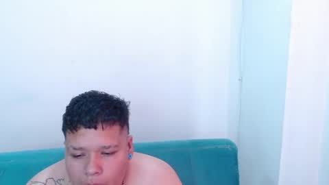 Snapshot of alex_bigclit chatting on November 26, 4:52 pm alex_bigclit online show from November 26, 4:52 pm