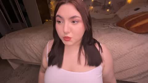 Alex online show from December 12, 6:42 pm