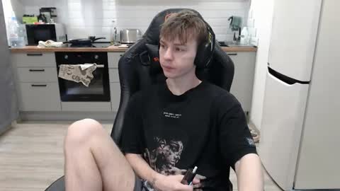 Alex online show from February 21, 9:34 am