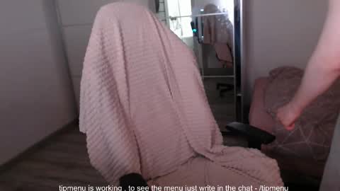 Alex online show from September 19, 8:53 pm