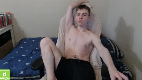 Snapshot of alex_gotcha chatting on March 5, 2:46 pm Alex online show from March 5, 2:46 pm