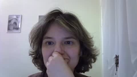 alex_holiday_ online show from February 4, 3:40 pm